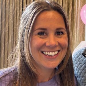 Meet your Posher, Casey